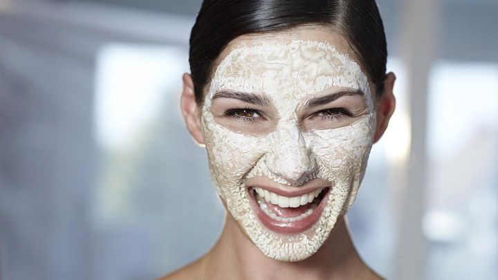 Baking soda face mask